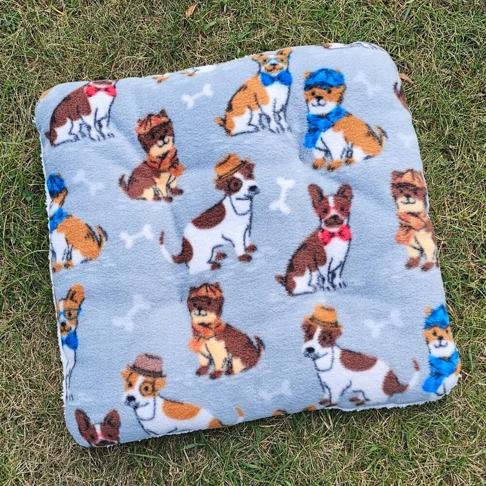 NEW! Bones + Dogs Gray Pet Bed - SMALL 6 layers, Fleece + Sherpa | Dog Puppy Cat